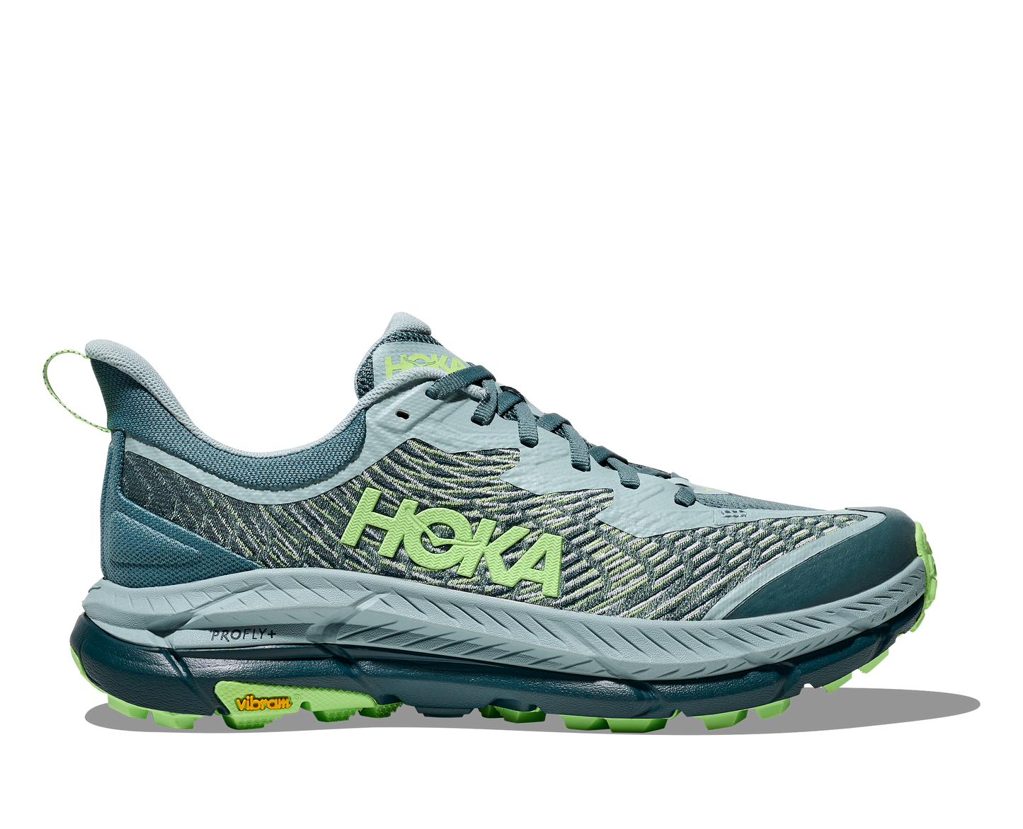 Hoka M Mafatespeed 4, trailskon med ett oerhört bra grepp med sina grova och djupa doppar i vibram. En stabilare trailsko med profly+ sula som ger stabilitet och fart. Skon är bra både till löpning och promenad i svårare terräng. Färgen går i nyanserna grönt och blått. Hos dina Hoka specialister i Sverige. 