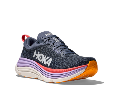 Hoka Gaviota 5 Wide W, skomodell till dam. Widemodell för dig som behöver en rymlig sko. Här har ni Hokas stabilaste sko med pronationsstöd. Mörkblå färg i grunden med detaljer i lila, rött och orange. Perfekt för löpningen eller arbetspasset där du behöver mycket dämpning. 